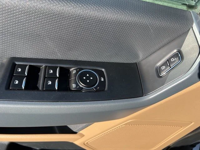 Used 2023 Gray Metallic Ford XLT image 30