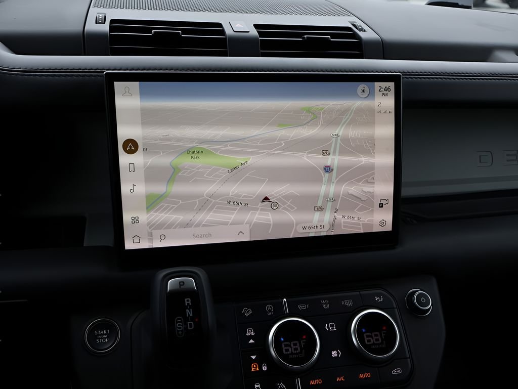 Used 2024 Santorini Black Metallic Land Rover SE image 19