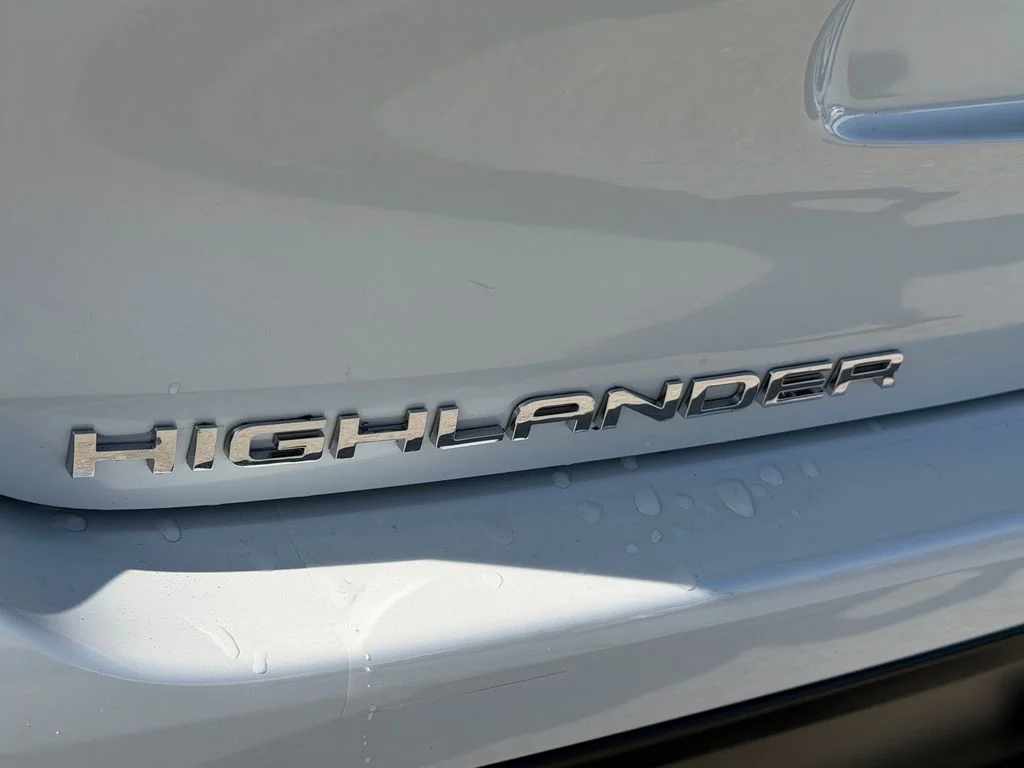 Used 2024 Beige Toyota XLE image 14