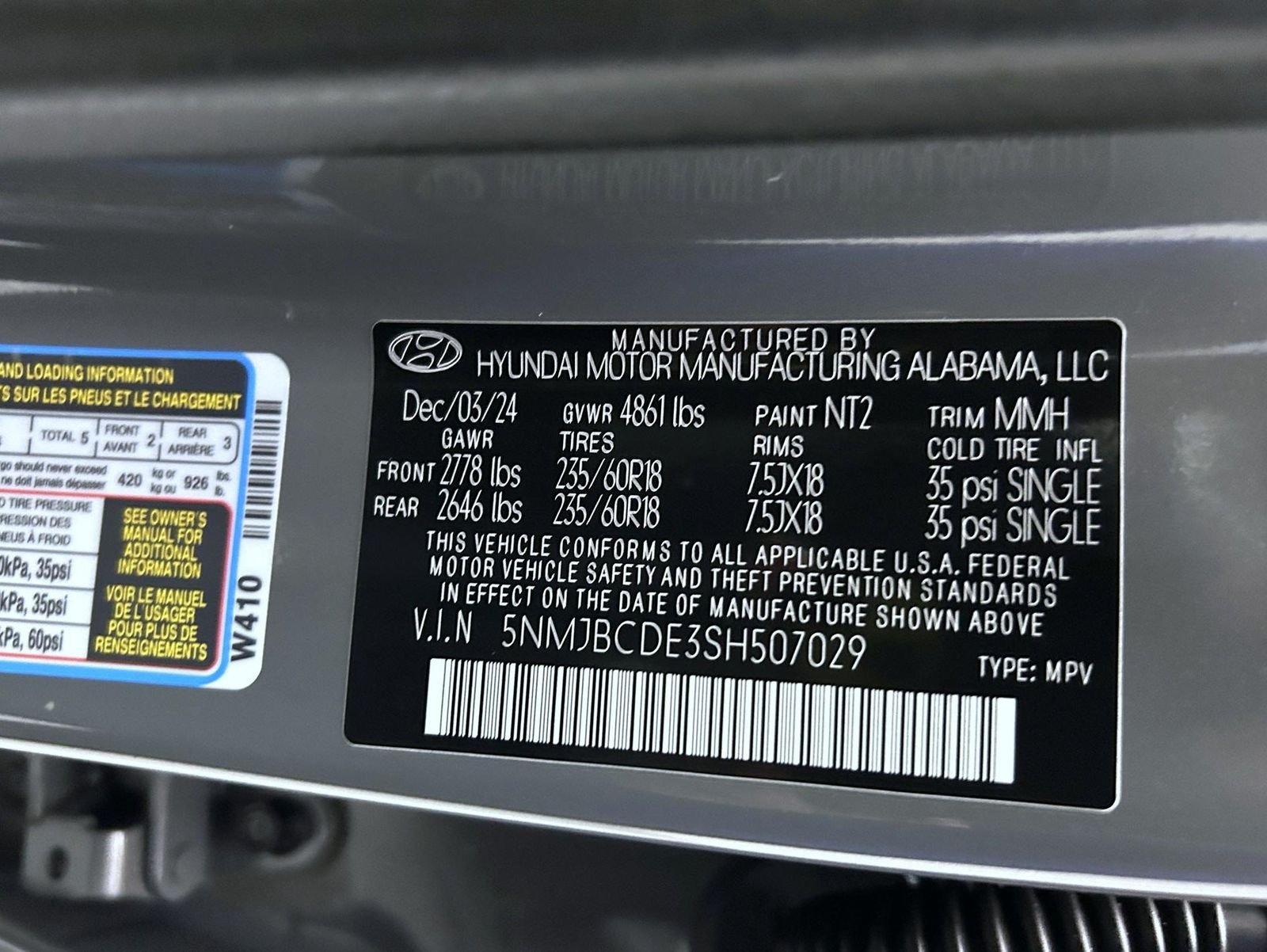 Used 2025 Gray Hyundai SEL image 25