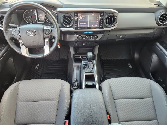 Used 2022 Silver Toyota SR5 image 26