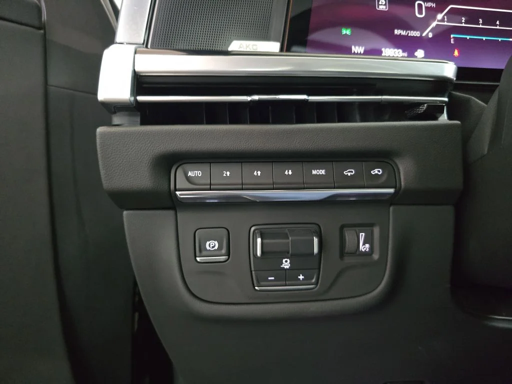 Used 2025 Black Cadillac Sport image 30