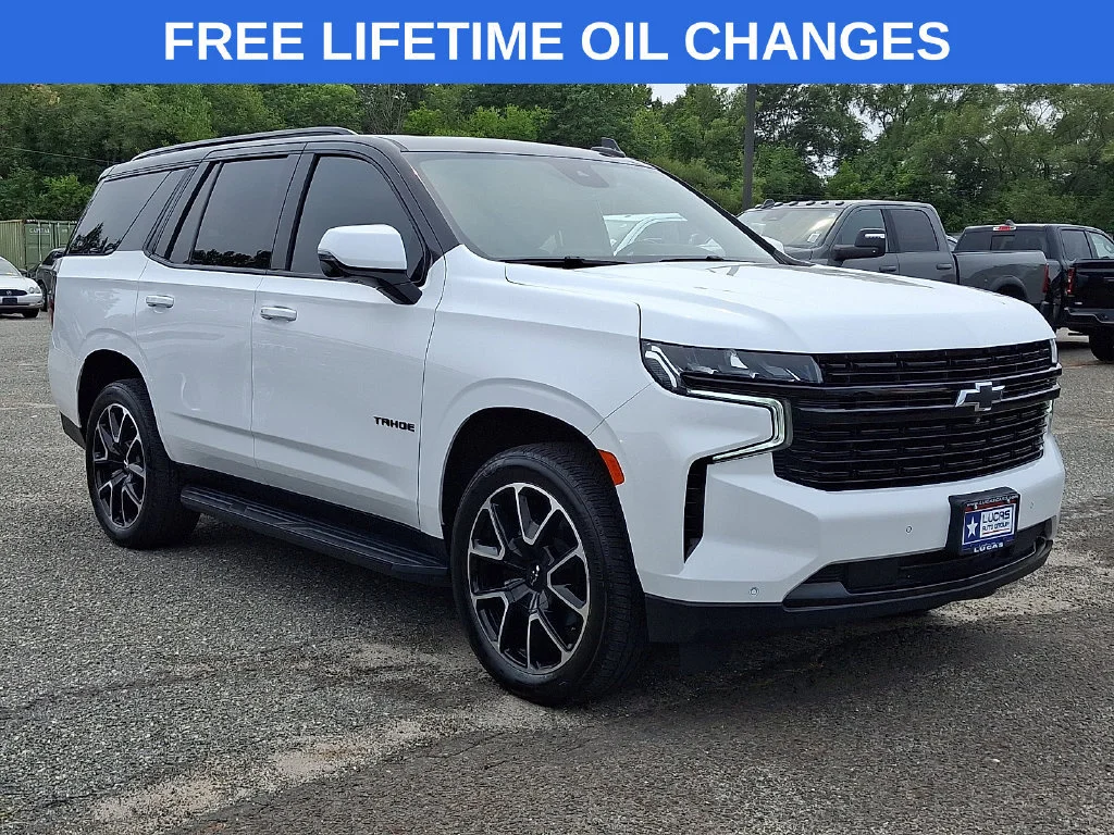 Used 2024 Summit White Chevrolet RST image 1