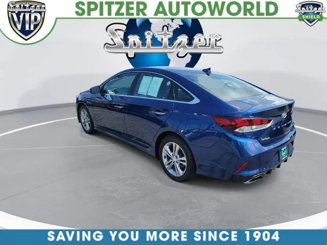 Used 2018 Blue Hyundai Sport image 7