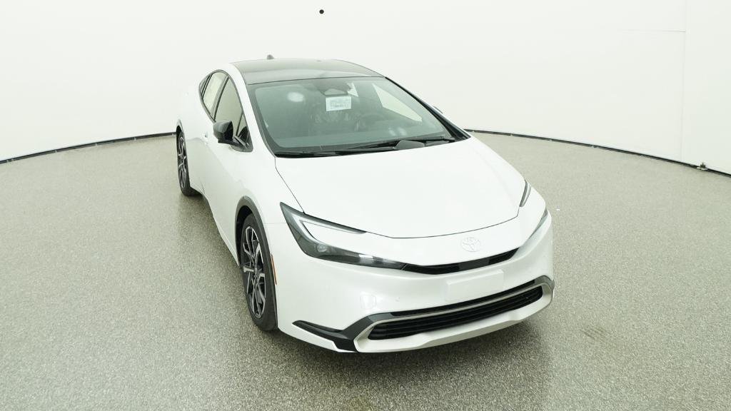 New 2026 Wind Chill Pearl Toyota XSE image 18