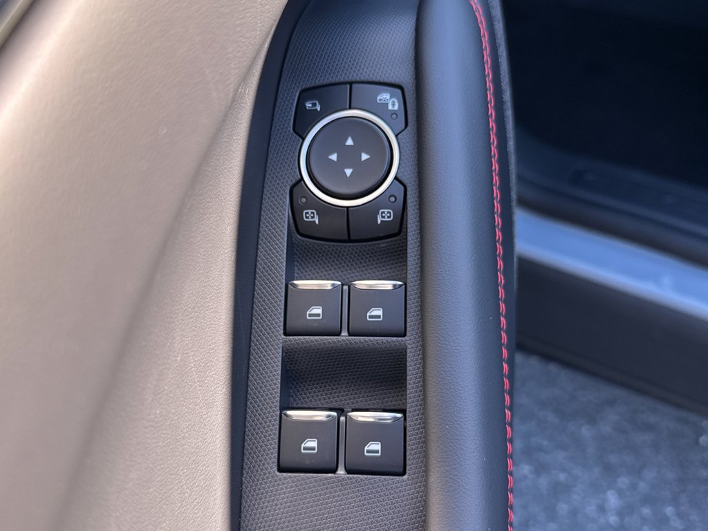2025 Ford Mustang Mach-E Premium - Photo 22