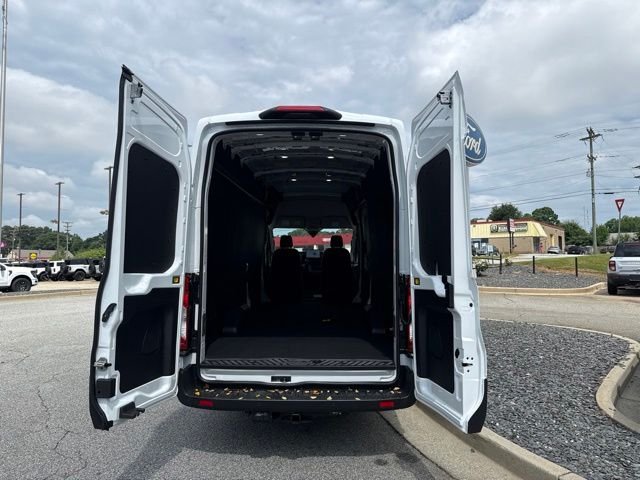 New 2026 Oxford White Ford Cargo Van image 21