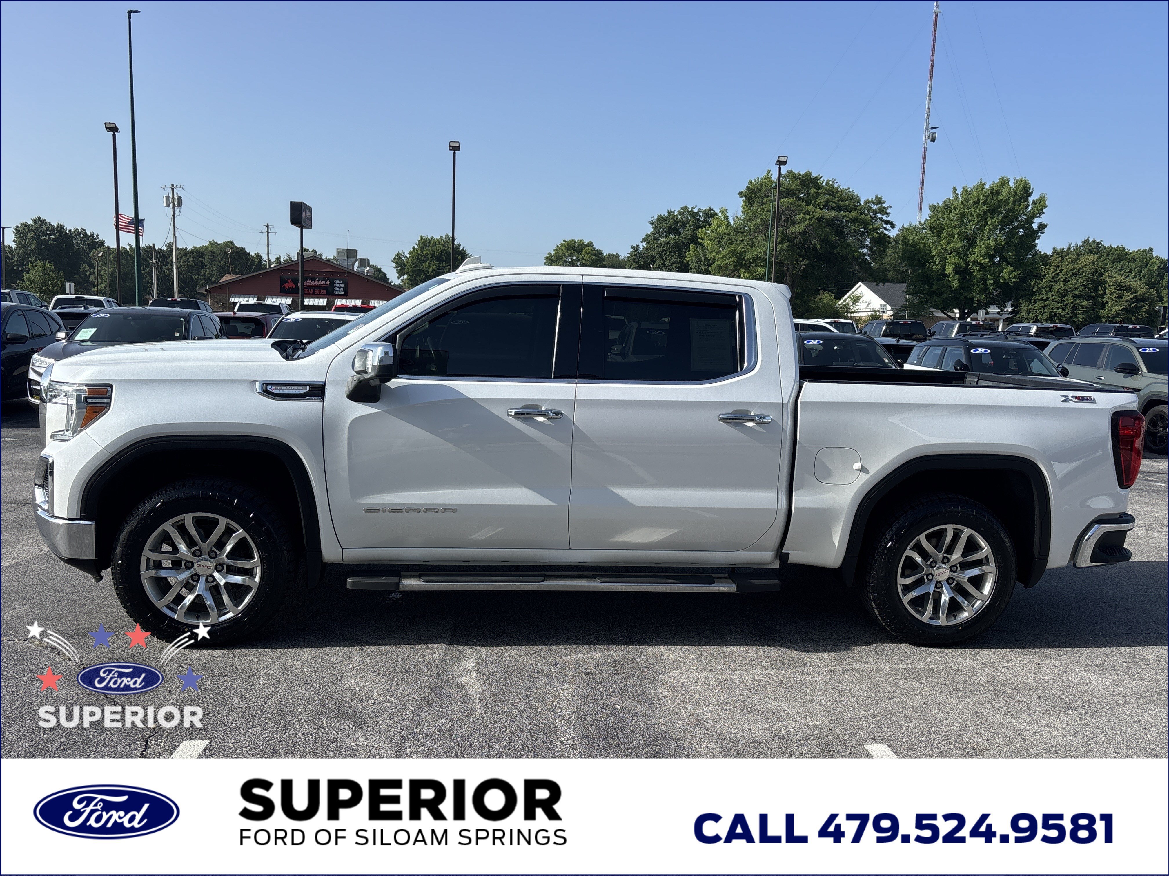 Used 2021 White Frost Tricoat GMC SLT 4WD image 9