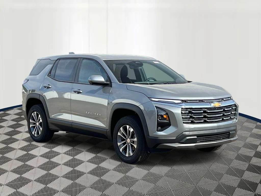 2026 Chevrolet Equinox LT - Photo 7