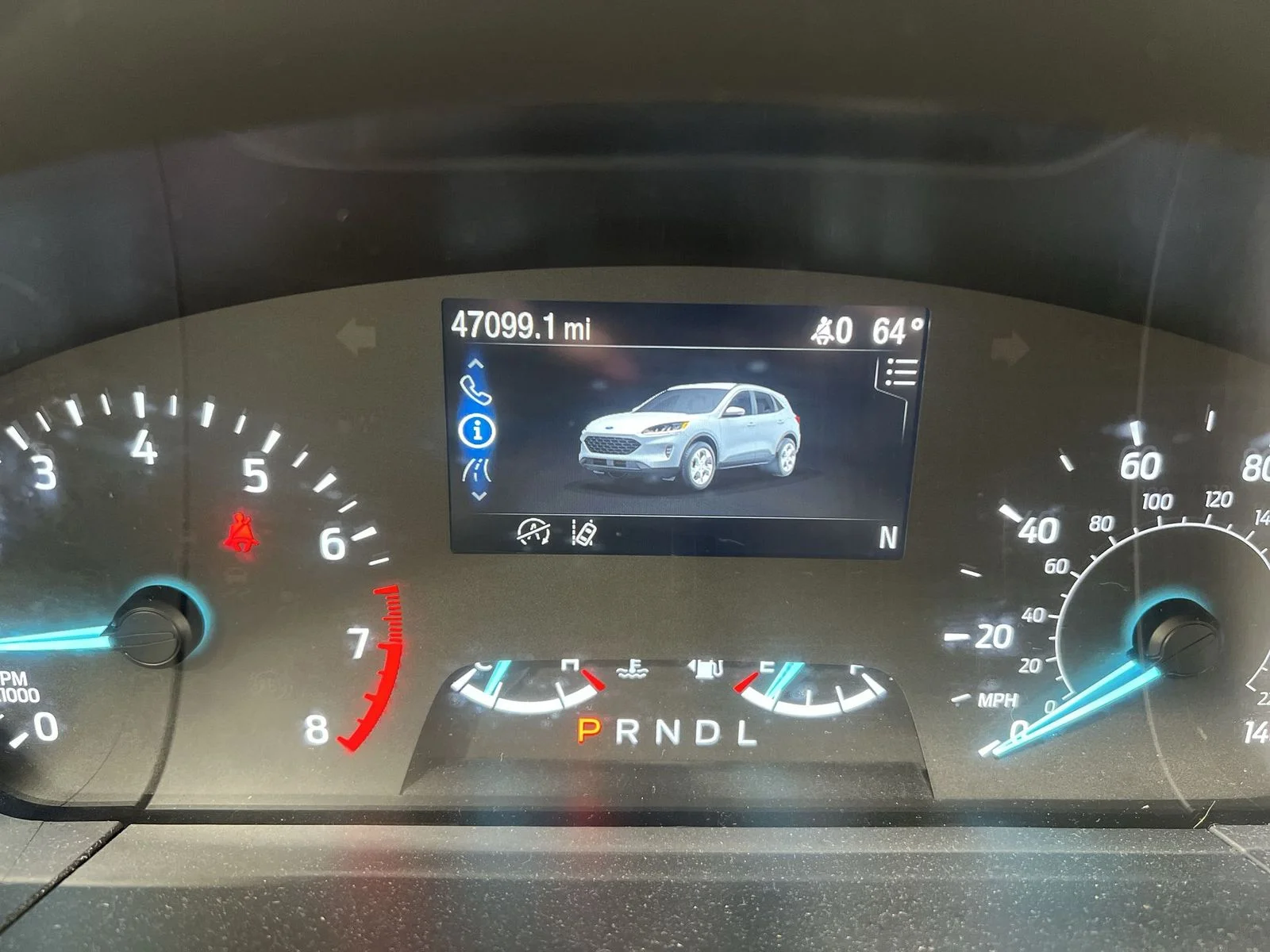 Used 2022 White Ford SE image 15