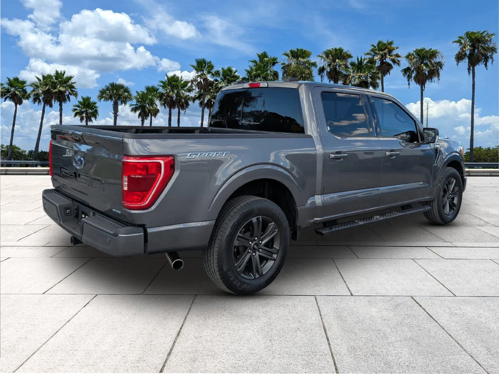 Used 2023 Carbonized Gray Metallic Ford XLT image 9