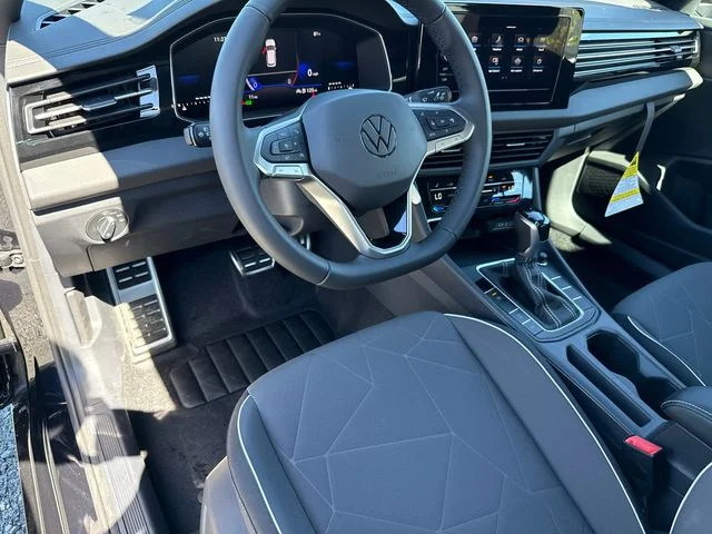 New 2026 Deep Black Pearl Volkswagen 1.5T Sport image 37