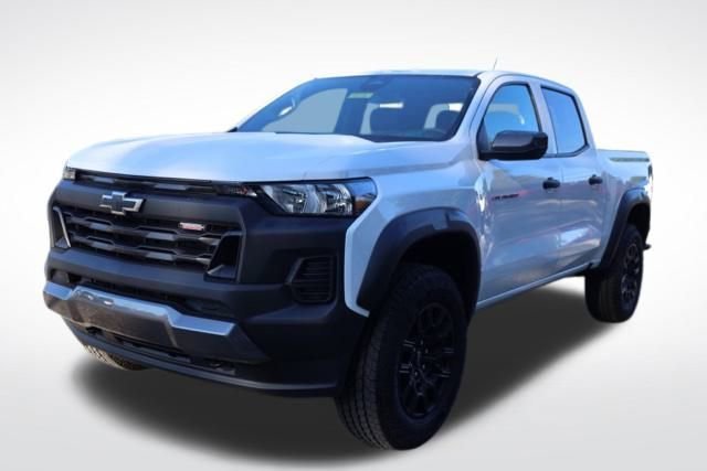 2025 Chevrolet Colorado Trail Boss photo 4