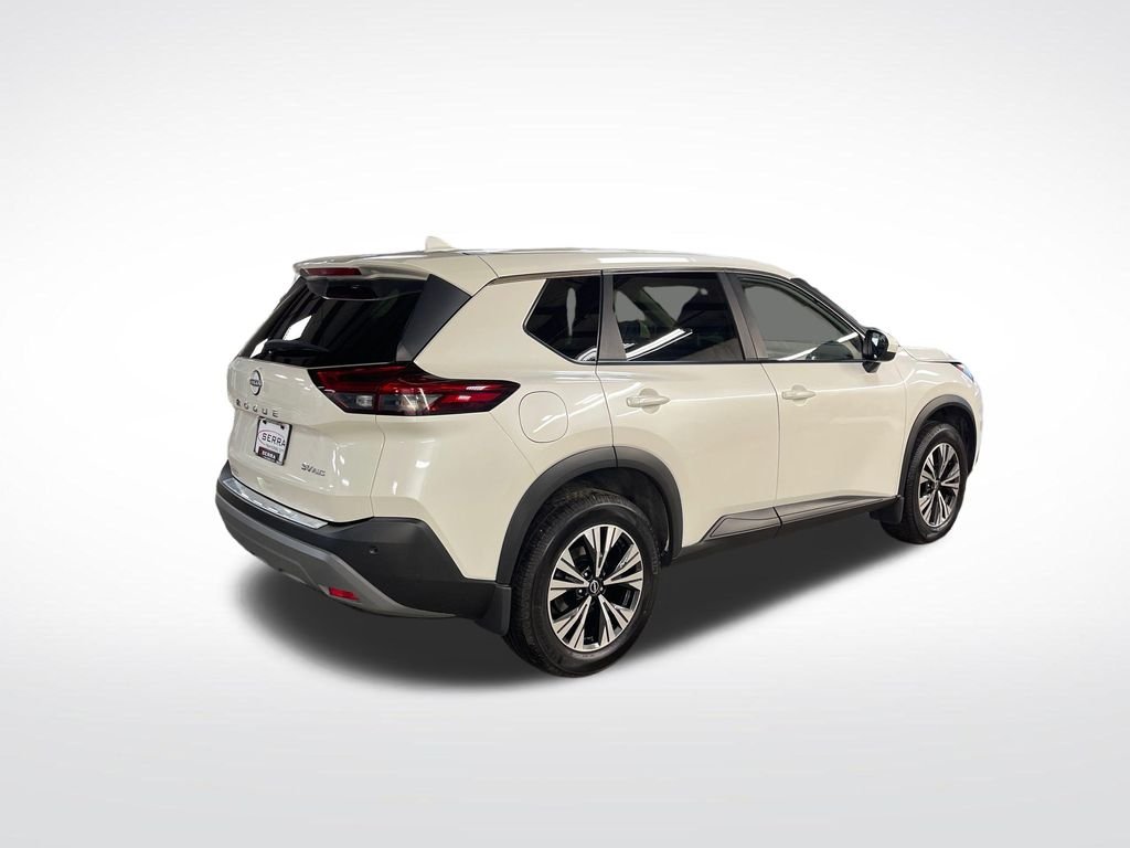 Used 2023 White Nissan SV image 5