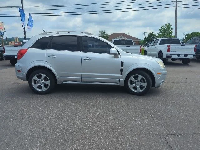 Used 2014 Silver Ice Metallic Chevrolet LTZ image 25
