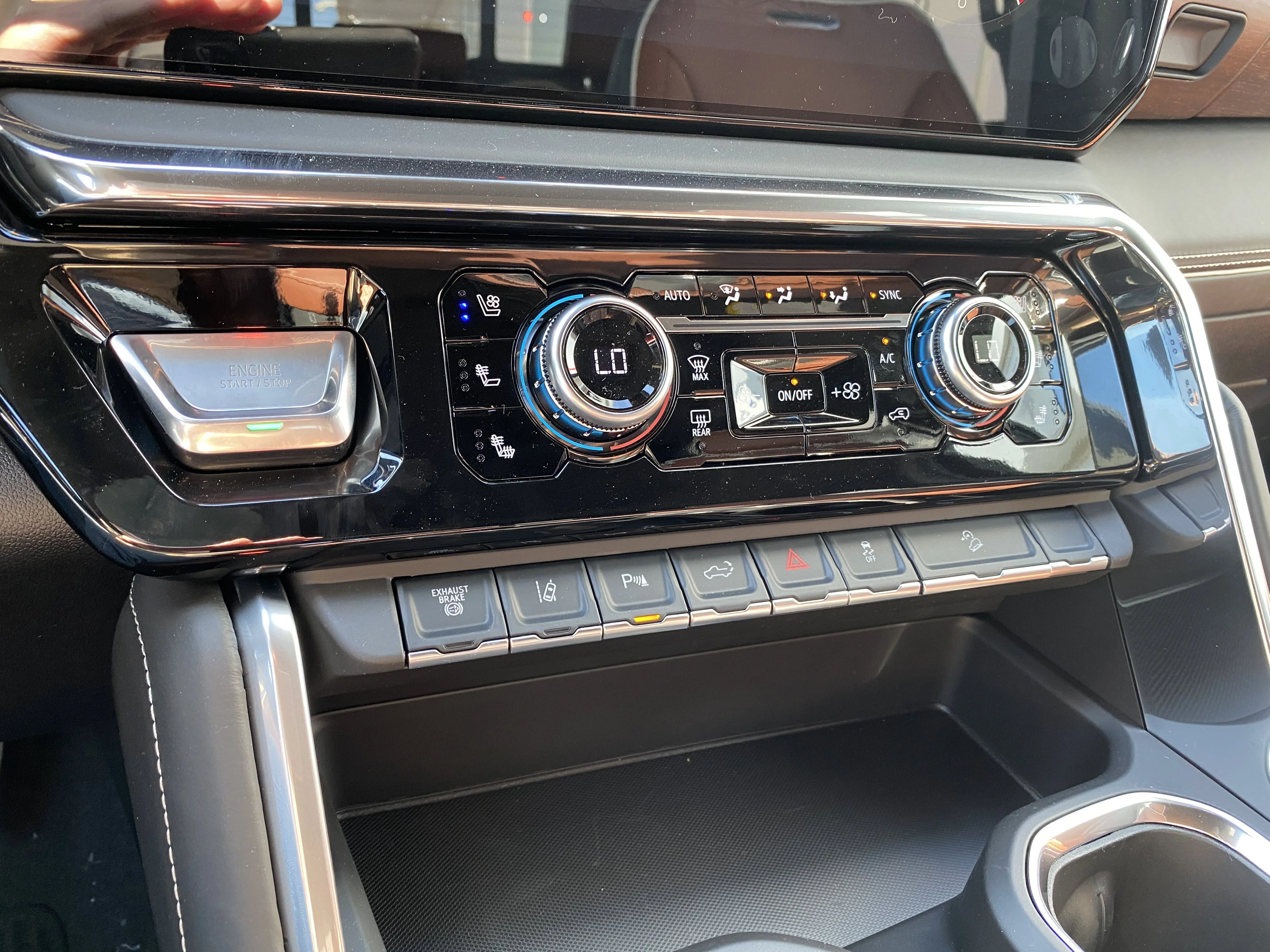 New 2026 STERLING METALLIC GMC Denali Ultimate image 23