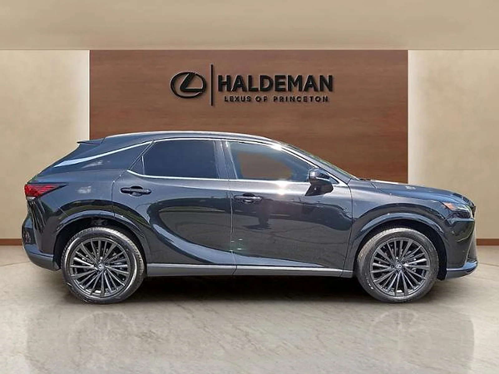 Used 2026 Caviar Lexus Premium image 8
