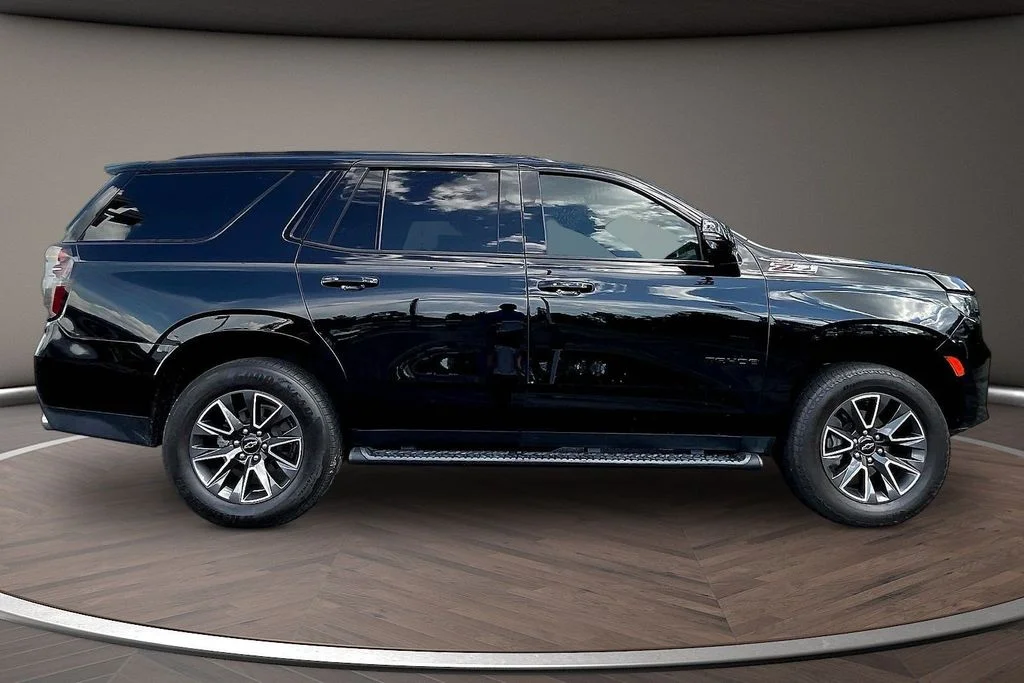 Used 2023 Black Chevrolet Z71 image 8