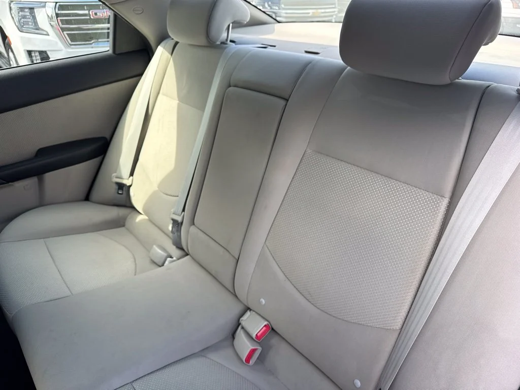 Used 2011 Red Kia EX image 11