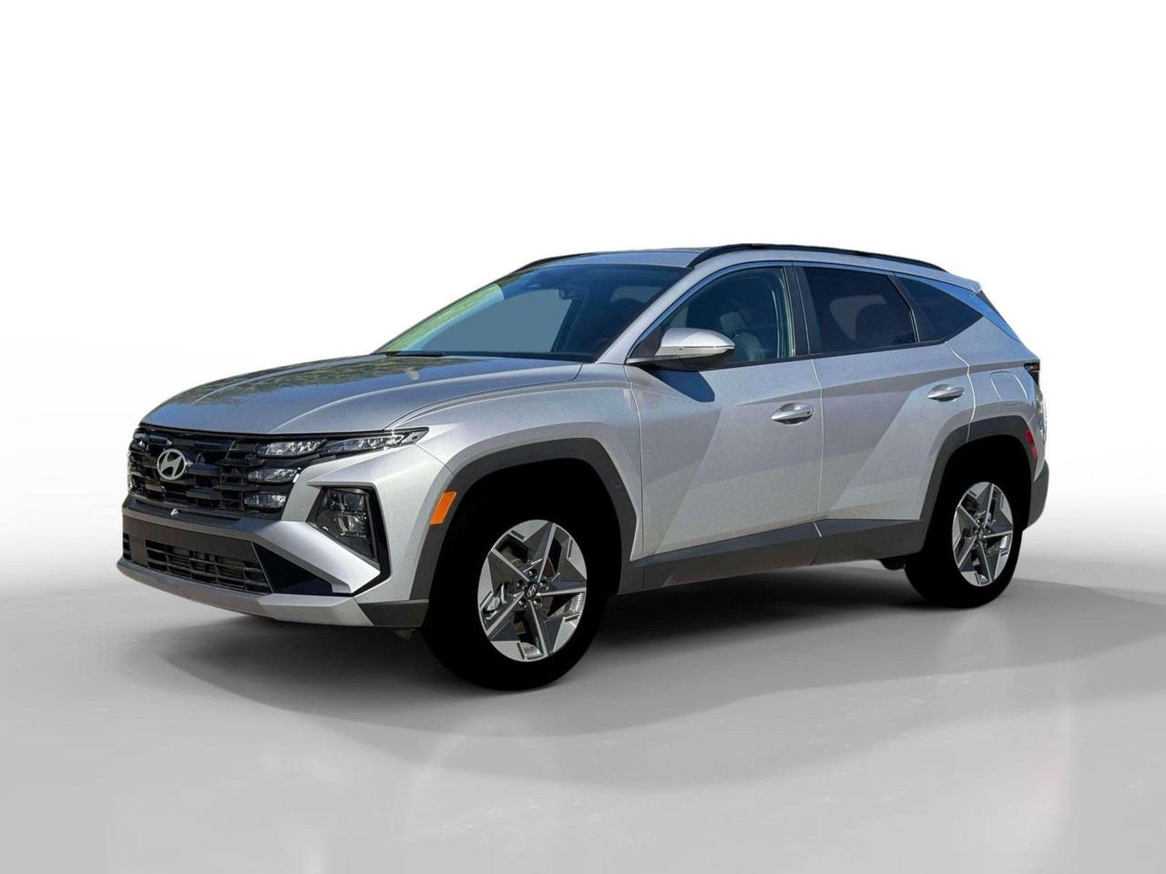 New 2026 Shimmering Silver Hyundai SEL Convenience image 21