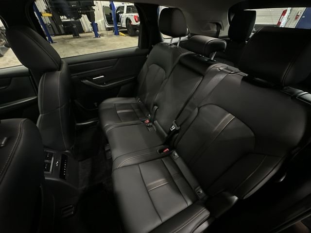 Certified Used 2025 Black Mazda 3.3 Turbo Select image 30