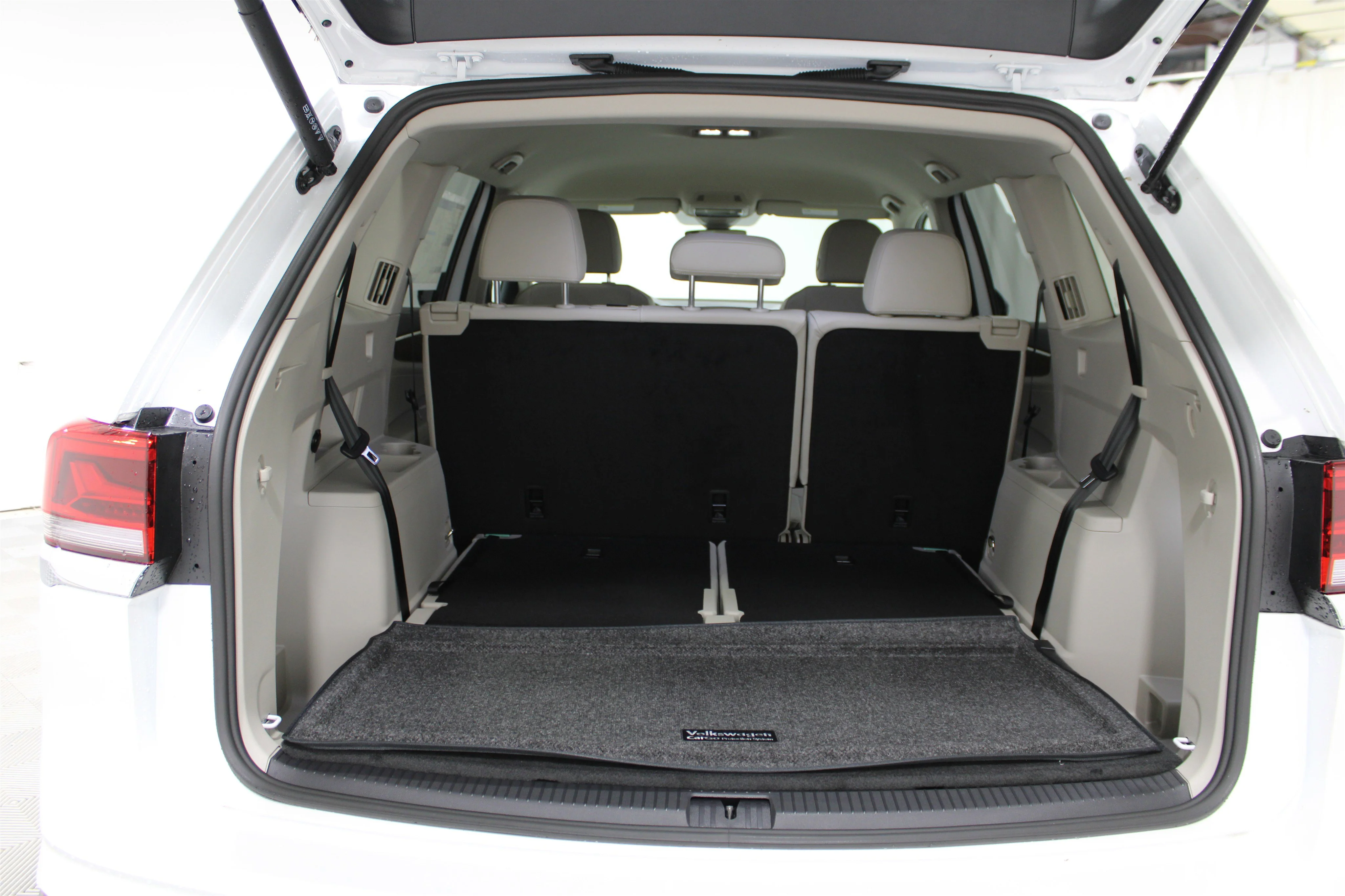 2026 Volkswagen Atlas SE - Photo 22