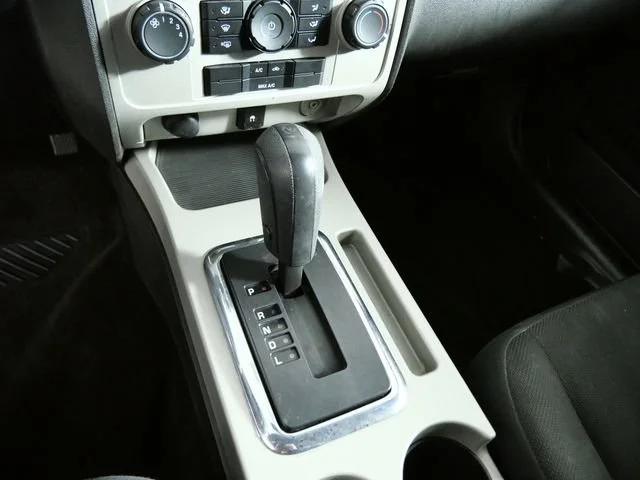 Used 2009 Black Ford XLT image 20
