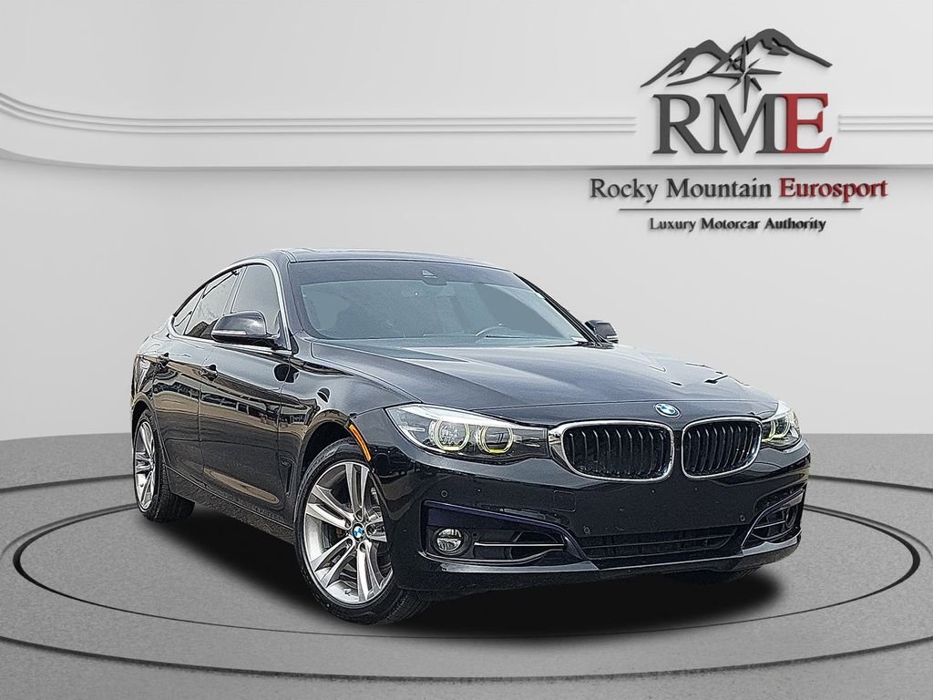 2017 BMW 3 Series 330i xDrive Gran Turismo's photo