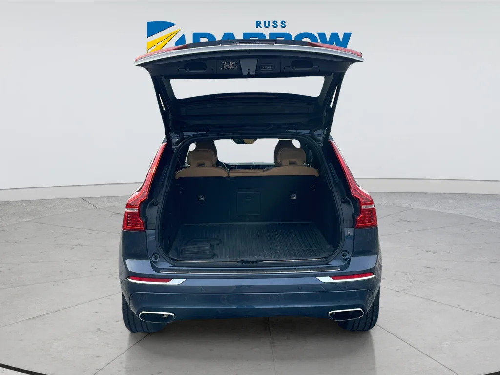 Used 2021 Blue Volvo T5 Inscription image 30