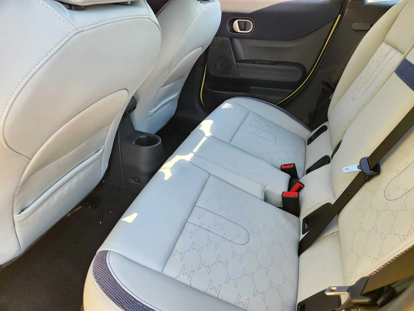 New 2026 Sunny Side Yellow MINI Cooper Oxford Edition image 7