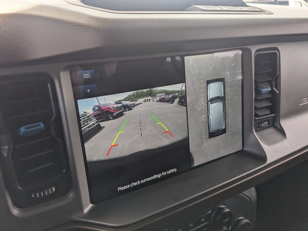 Used 2022  Ford Outer Banks image 17