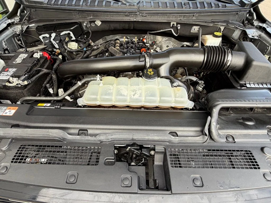 Used 2024 Silver Ford Limited image 7