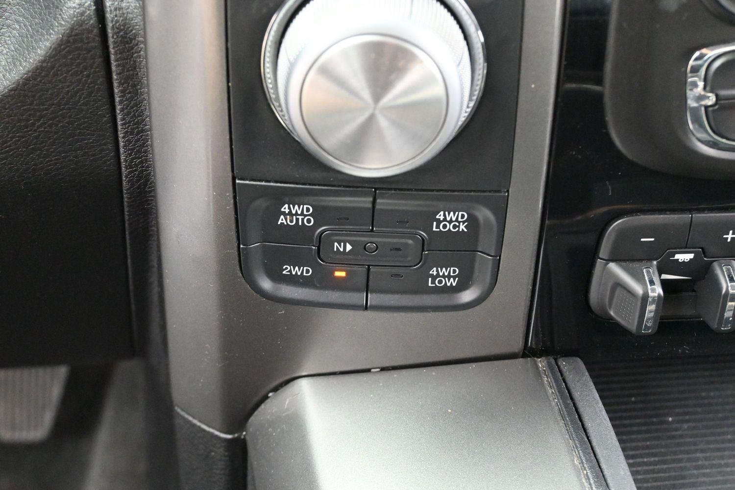 Used 2017 Granite Crystal Metallic Clearcoat Ram Sport image 22