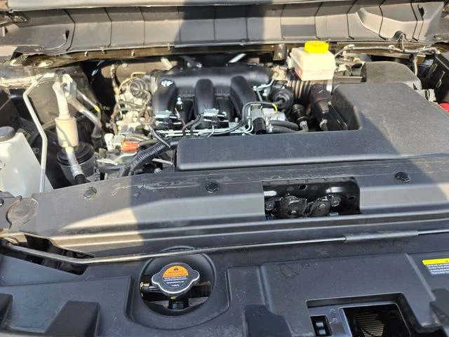 Used 2025 Gray Nissan SV image 21