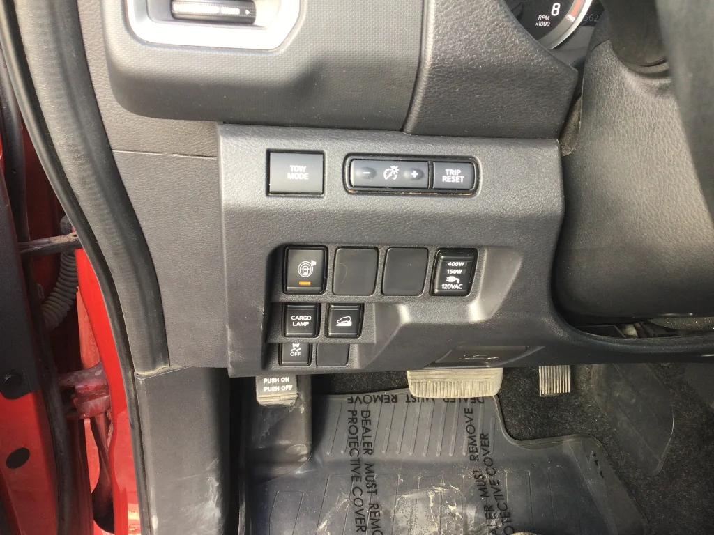 Used 2023 Red Alert Nissan SV image 14