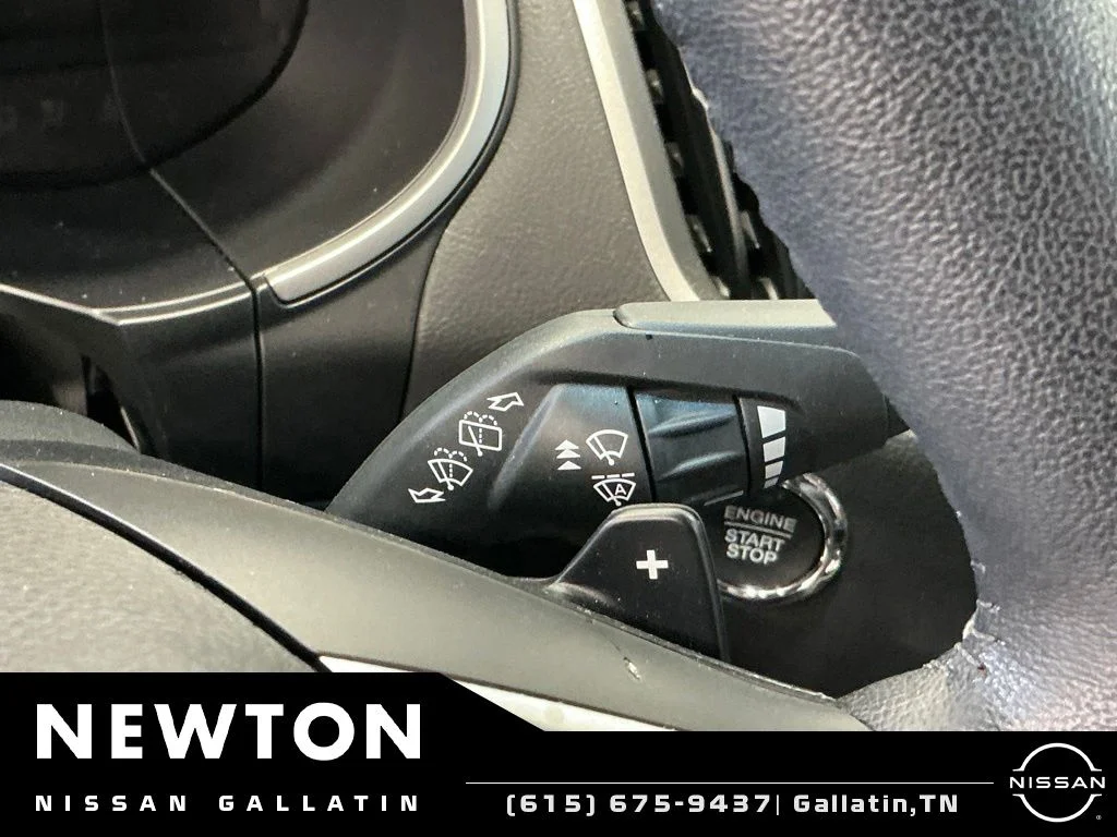 Used 2019 Ruby Red Metallic Ford SEL image 37