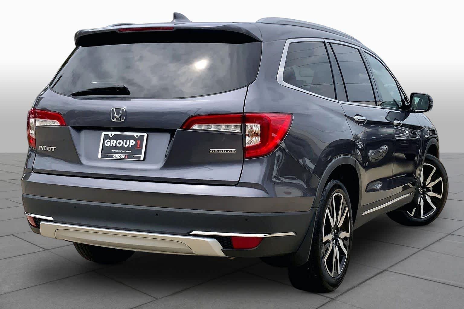 Used 2021 Modern Steel Metallic Honda Touring 7-Passenger image 13