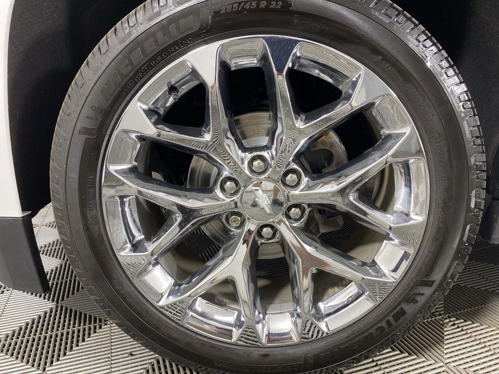 Used 2018 Summit White Chevrolet Premier image 12