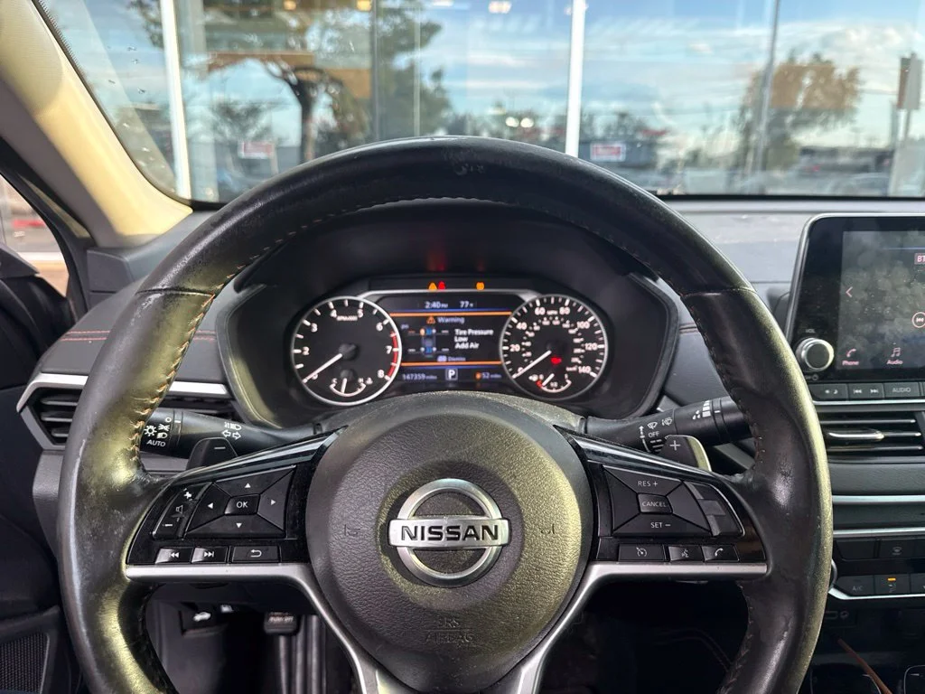 Used 2019 Gray Nissan 2.5 SR image 2
