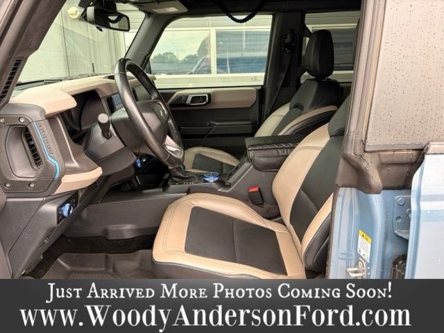 Used 2024 Azure Gray Metallic Ford Wildtrak image 9