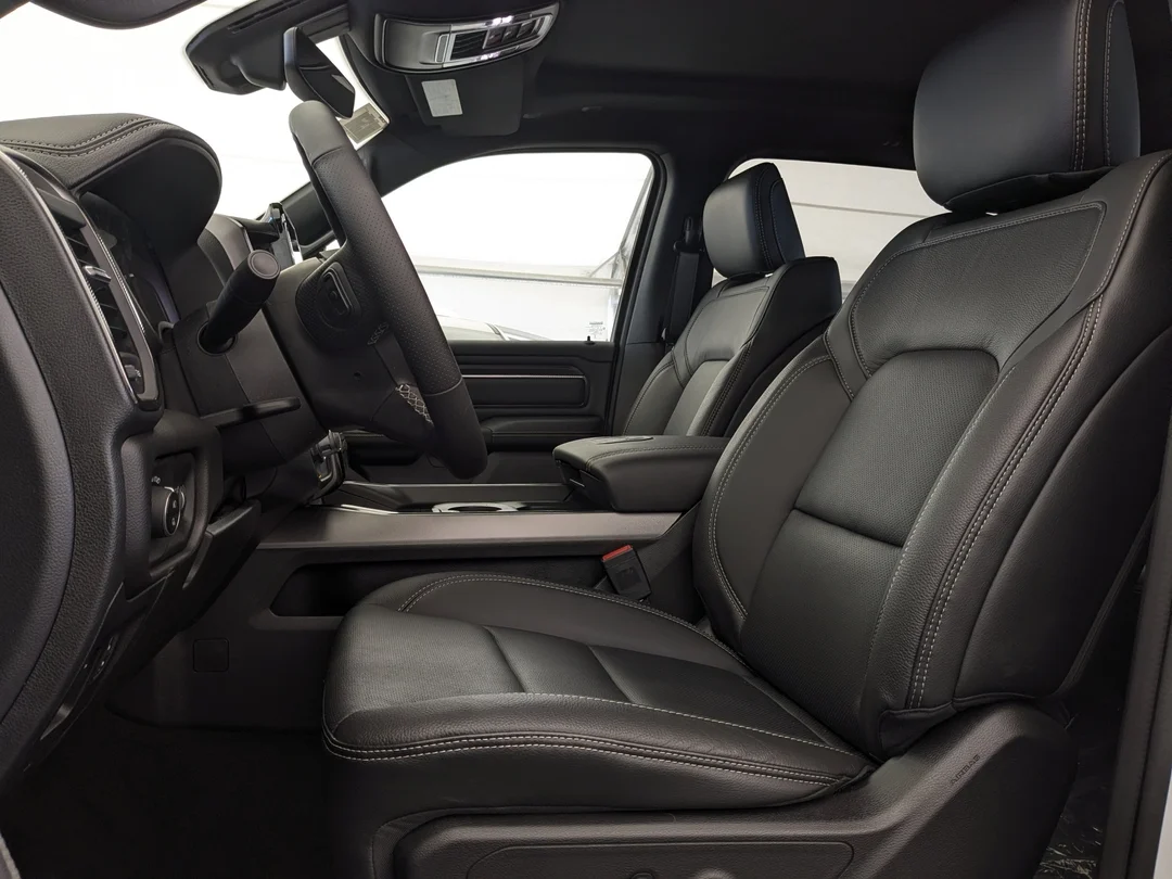 New 2026 White RAM Sport - - Night Edition - Sport Lvl 1 Grp - 5.7L HEMI V8 eTorque - Pano Sunroof & More! image 15
