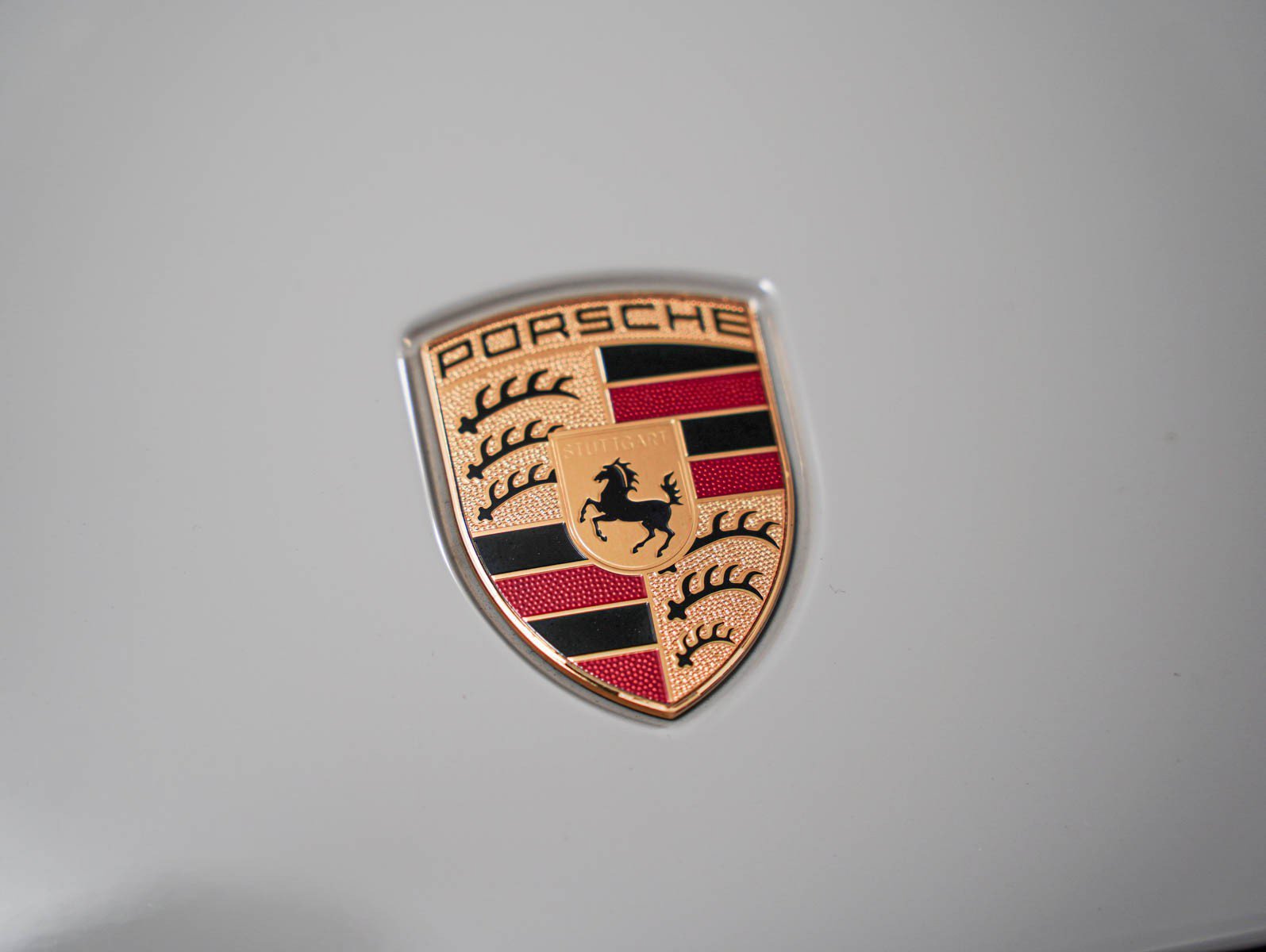 Certified Used 2023 CHALK Porsche  image 31