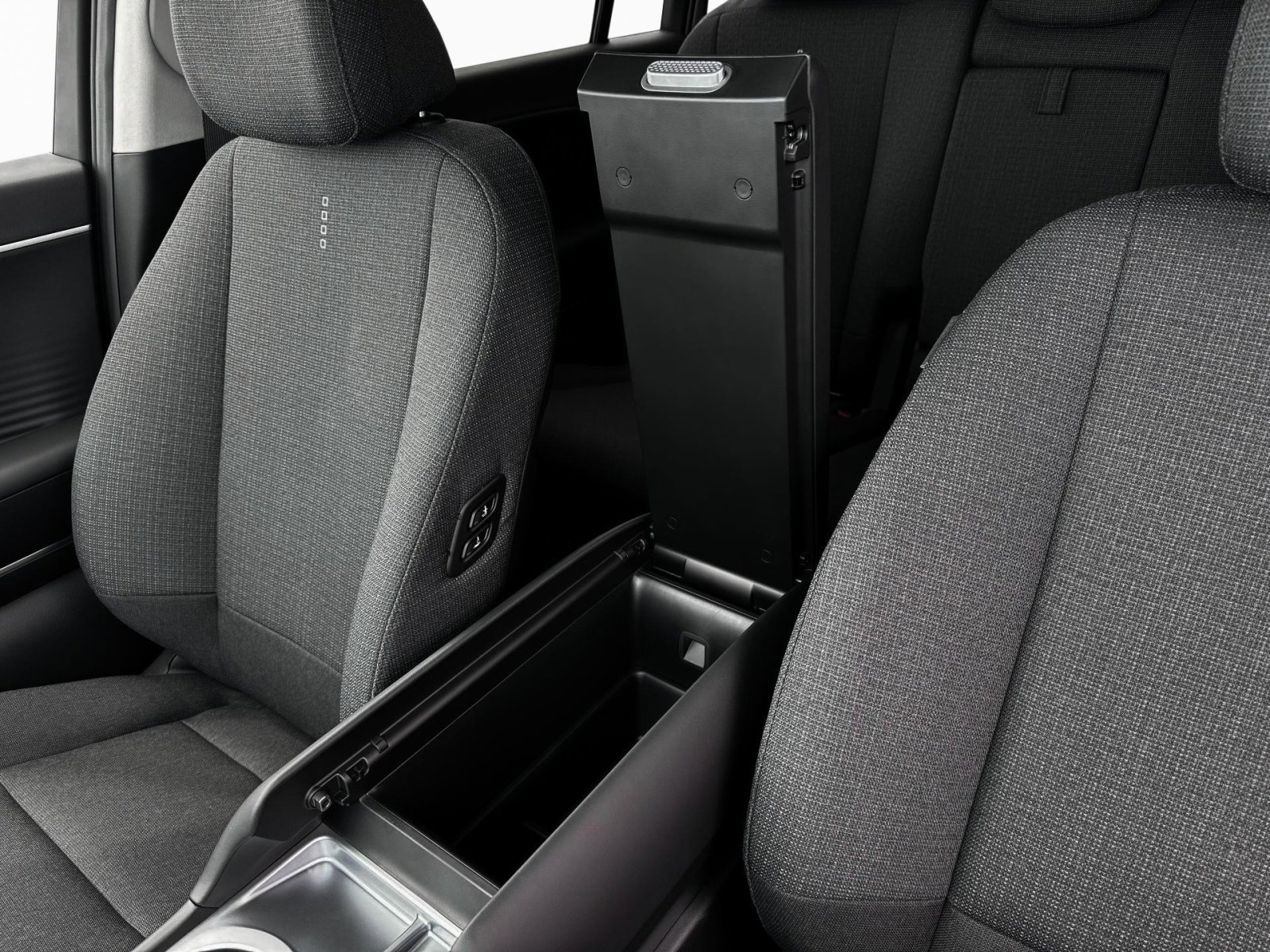 New 2026 Snow White Pearl Hyundai SE image 18