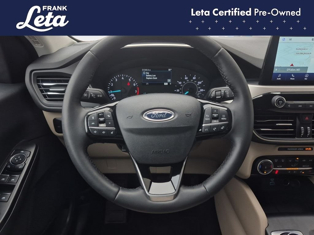 Used 2022 Rapid Red Metallic Tinted Clearcoat Ford  image 13