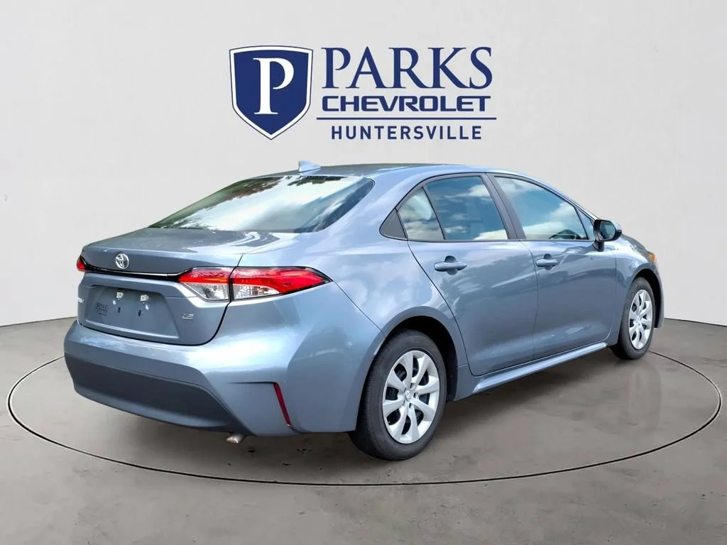 Used 2024 Celestite Toyota LE image 31