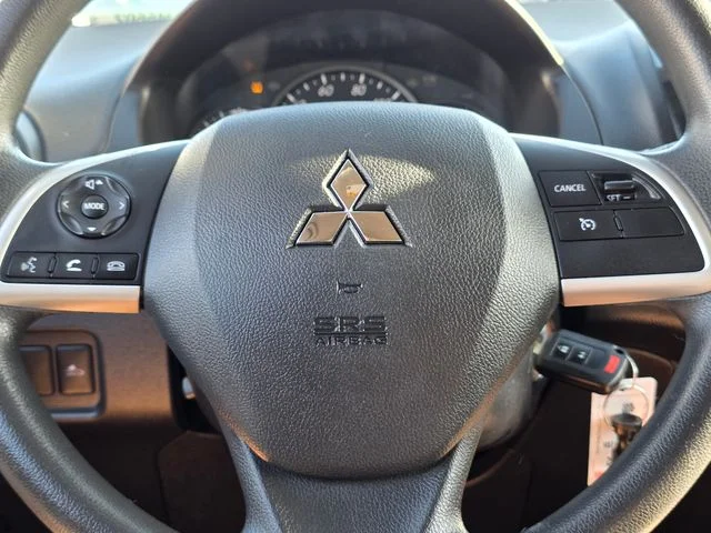 Used 2024 Red Mitsubishi ES image 21