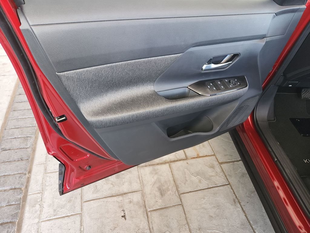 New 2026 Scarlet Ember Tintcoat Nissan SV image 21
