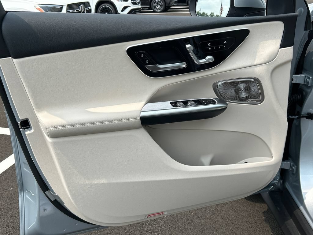 New 2026 Cirrus Silver Metallic Mercedes-Benz GLC 300 image 45