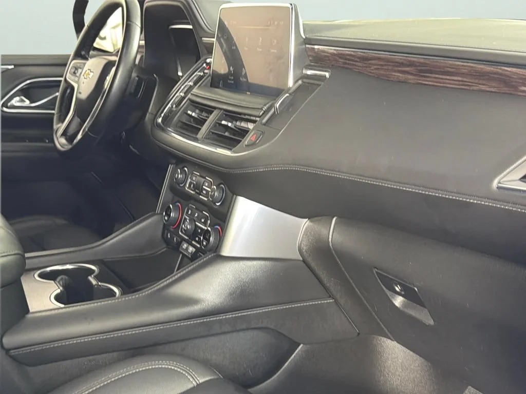 Used 2024 Black Chevrolet LT image 39