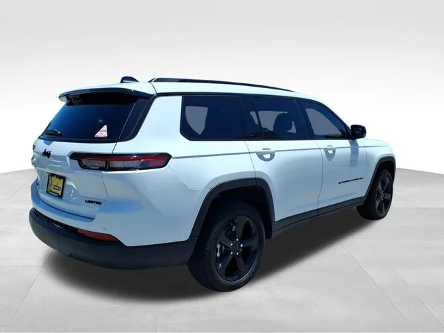 Used 2025 White Jeep Limited image 10
